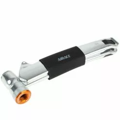 Airace Handy PRO Metall-Reifenheber-Set Mit Integrierter CO2-Luftpumpe CO2-Pumpe