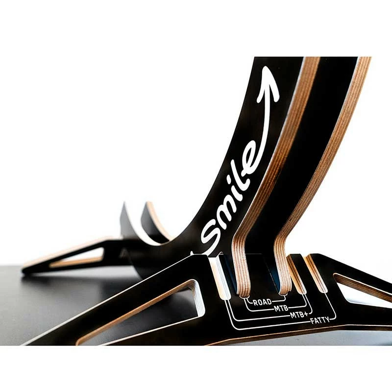 MTB Hopper Smile Fahrradständer Aus Holz, Universell Für Rennrad Bis MTB - Schwarz – Bild 2